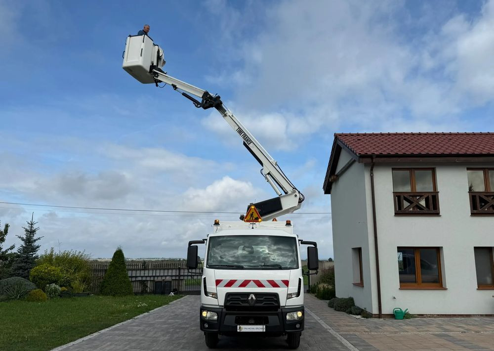 Renault D - Billift: bilde 1 Renault D - Billift: bilde 1