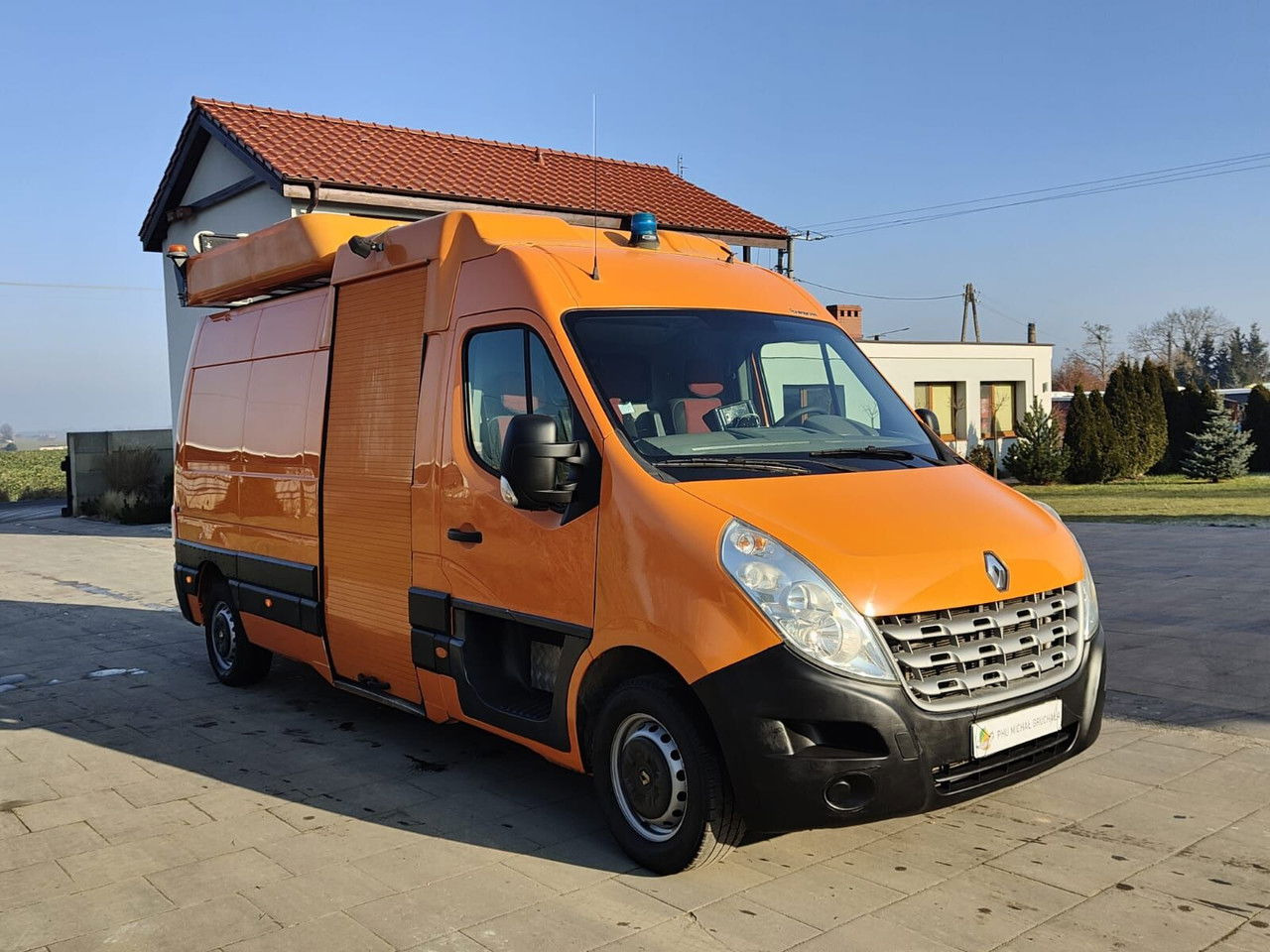 Renault Master Blaszak Roboty drogowe Pomoc drogowa Auto Serwisowe Oświe - Kassebil: bilde 1 Renault Master Blaszak Roboty drogowe Pomoc drogowa Auto Serwisowe Oświe - Kassebil: bilde 1