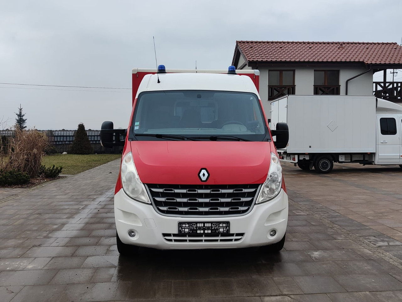Renault Master Karetka Ambulans pogotowie kontenerowe Kamper - Ambulanse: bilde 2 Renault Master Karetka Ambulans pogotowie kontenerowe Kamper - Ambulanse: bilde 2