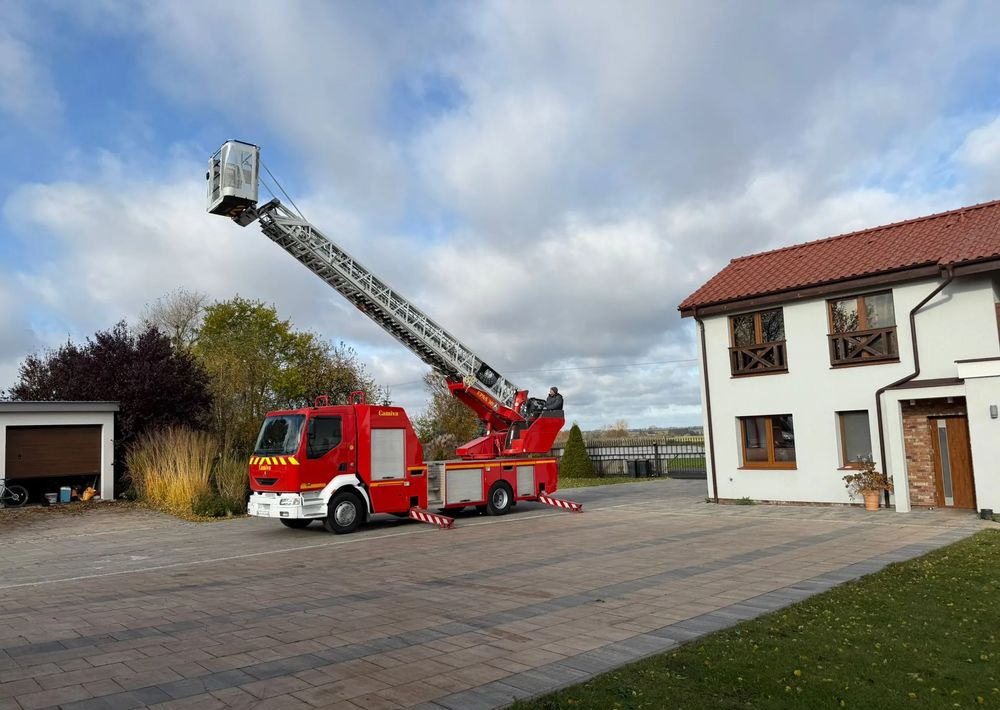 Renault Midlum 210 - Brannbil: bilde 2 Renault Midlum 210 - Brannbil: bilde 2