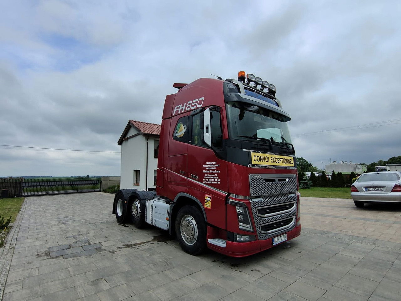 Volvo FH 16.650 odstępstwa 60 Ton - Trekkvogn: bilde 1 Volvo FH 16.650 odstępstwa 60 Ton - Trekkvogn: bilde 1