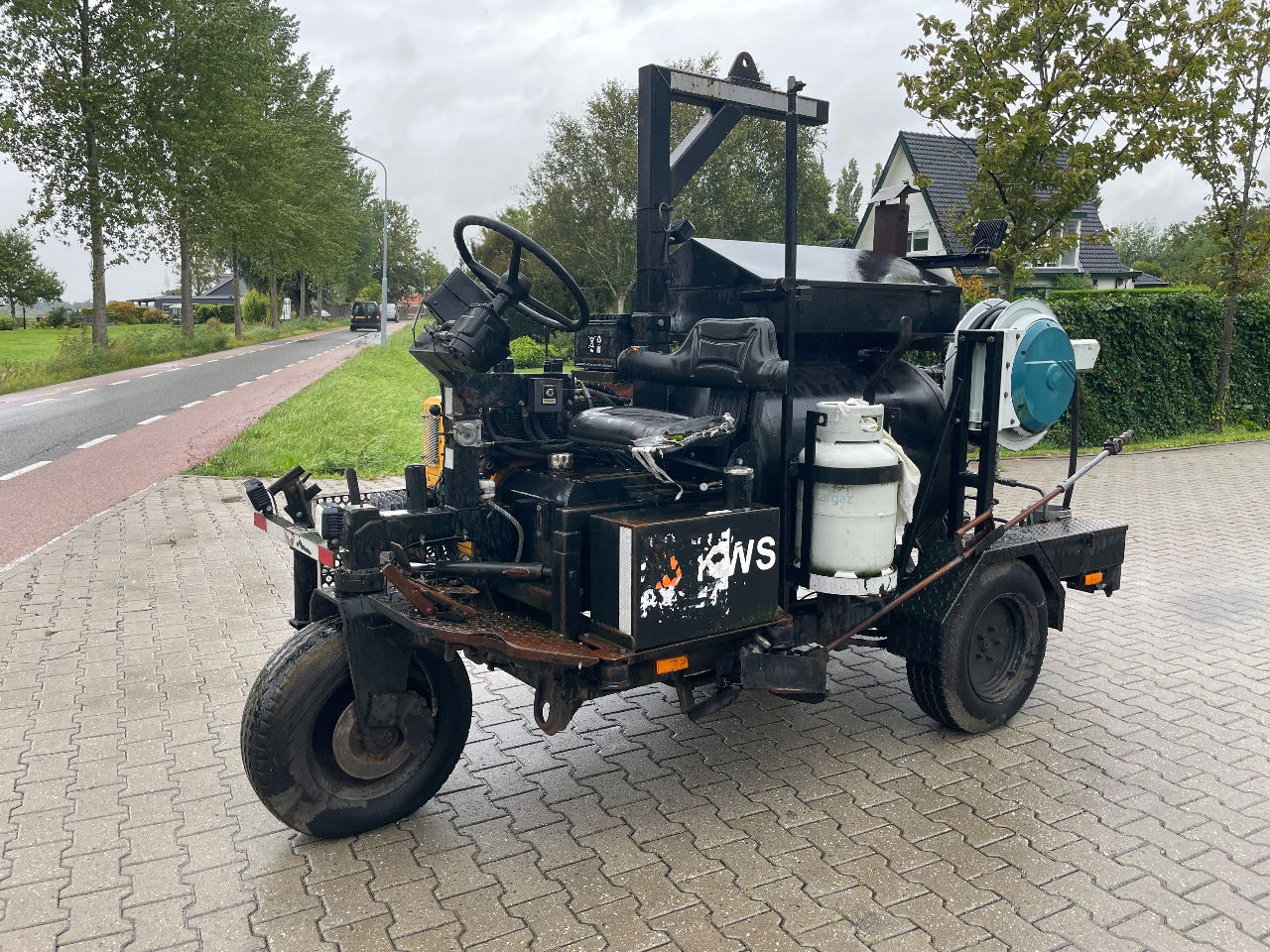 Burtec TSH 500 bitumen sprayer - Asfaltteknikk: bilde 1 Burtec TSH 500 bitumen sprayer - Asfaltteknikk: bilde 1