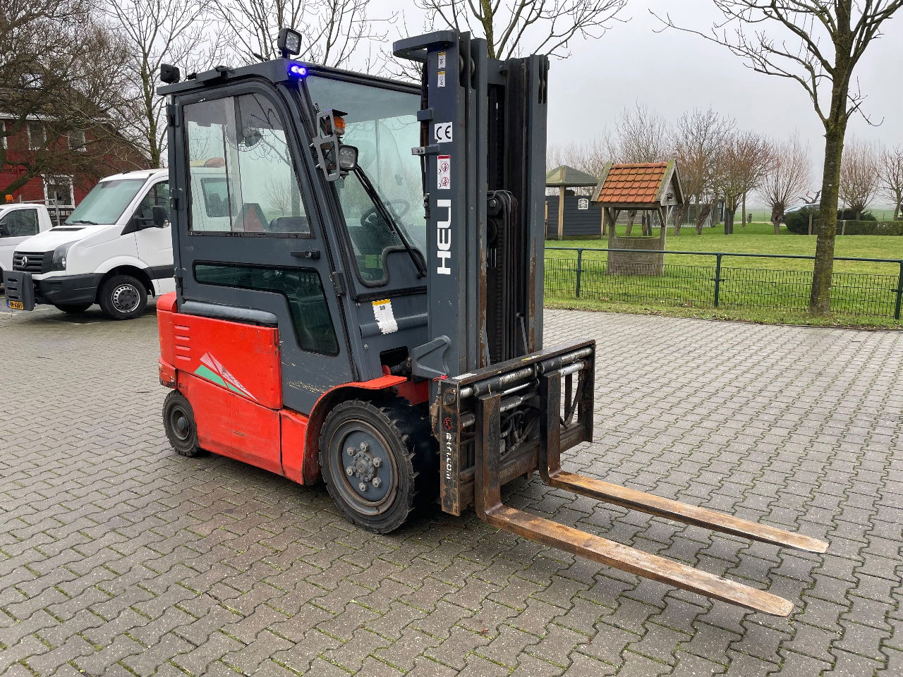 Heli CPD 35 3.5 tons electrische hetruck, triplo, freelift, sideshift, vorkversteller - Gaffeltruck: bilde 4 Heli CPD 35 3.5 tons electrische hetruck, triplo, freelift, sideshift, vorkversteller - Gaffeltruck: bilde 4