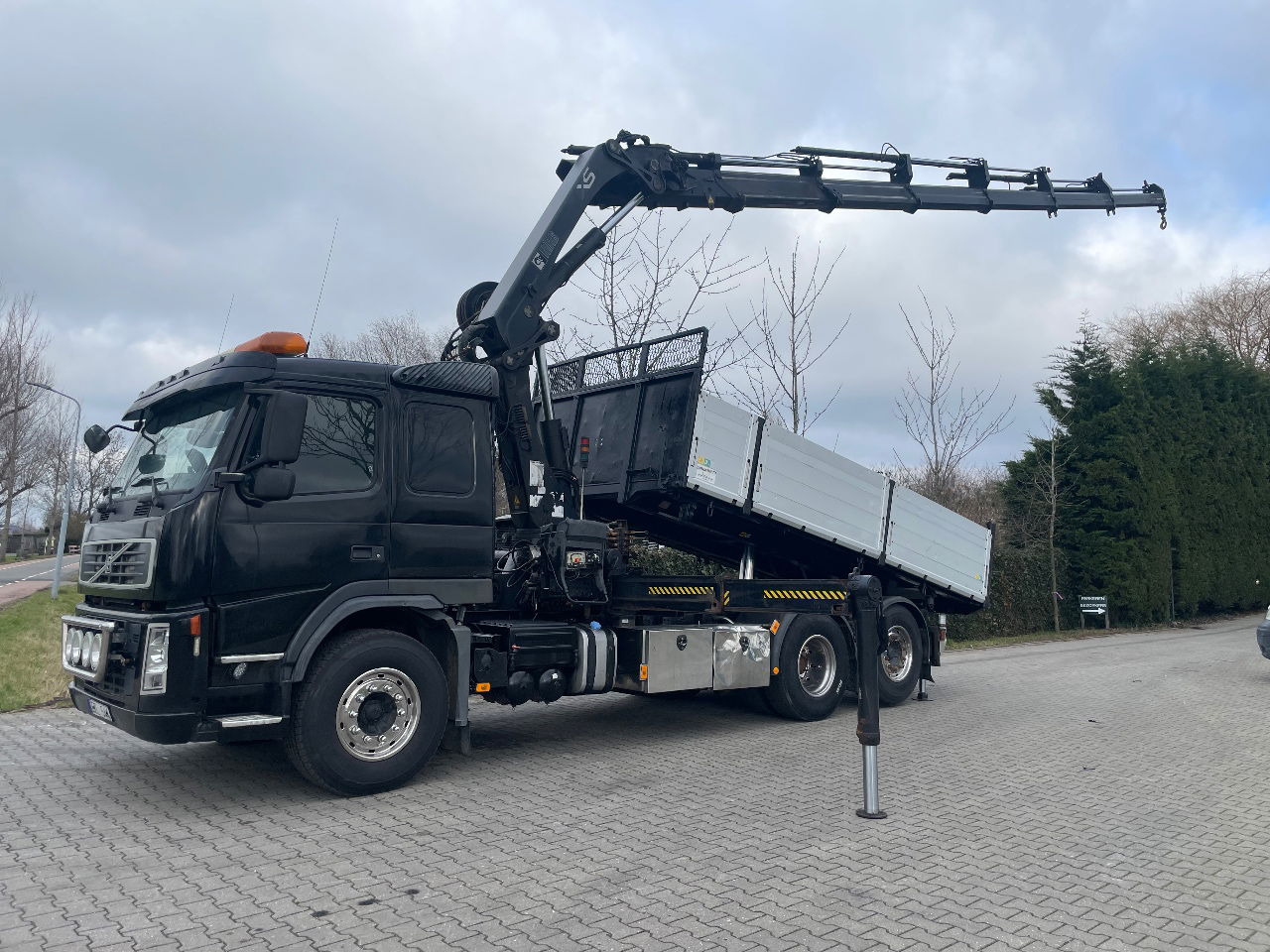 Volvo FM 440 With hiab 288 E6 extra hydrolic - Kranbil: bilde 2 Volvo FM 440 With hiab 288 E6 extra hydrolic - Kranbil: bilde 2