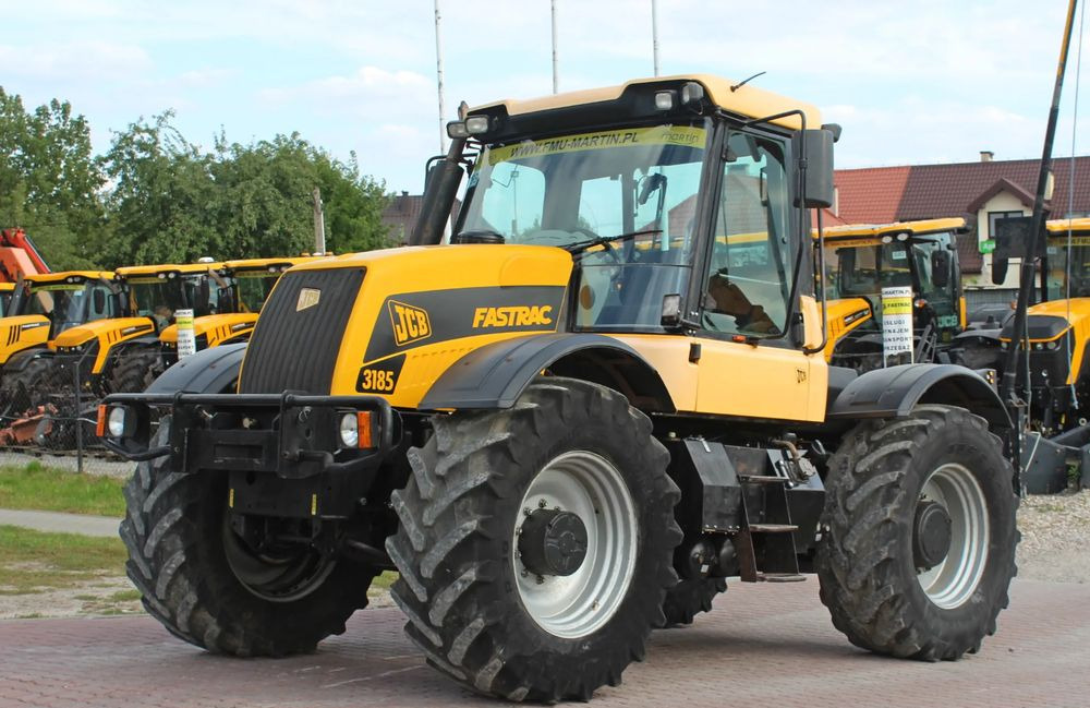 JCB Fastrac 3185 - Traktor: bilde 3 JCB Fastrac 3185 - Traktor: bilde 3