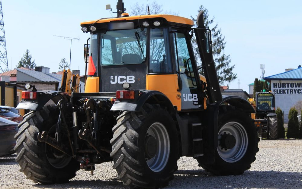 JCB Fastrac 3200 - Traktor: bilde 4 JCB Fastrac 3200 - Traktor: bilde 4