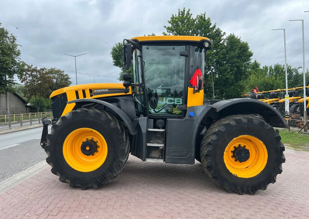 JCB Fastrac 4220 - Traktor: bilde 2 JCB Fastrac 4220 - Traktor: bilde 2