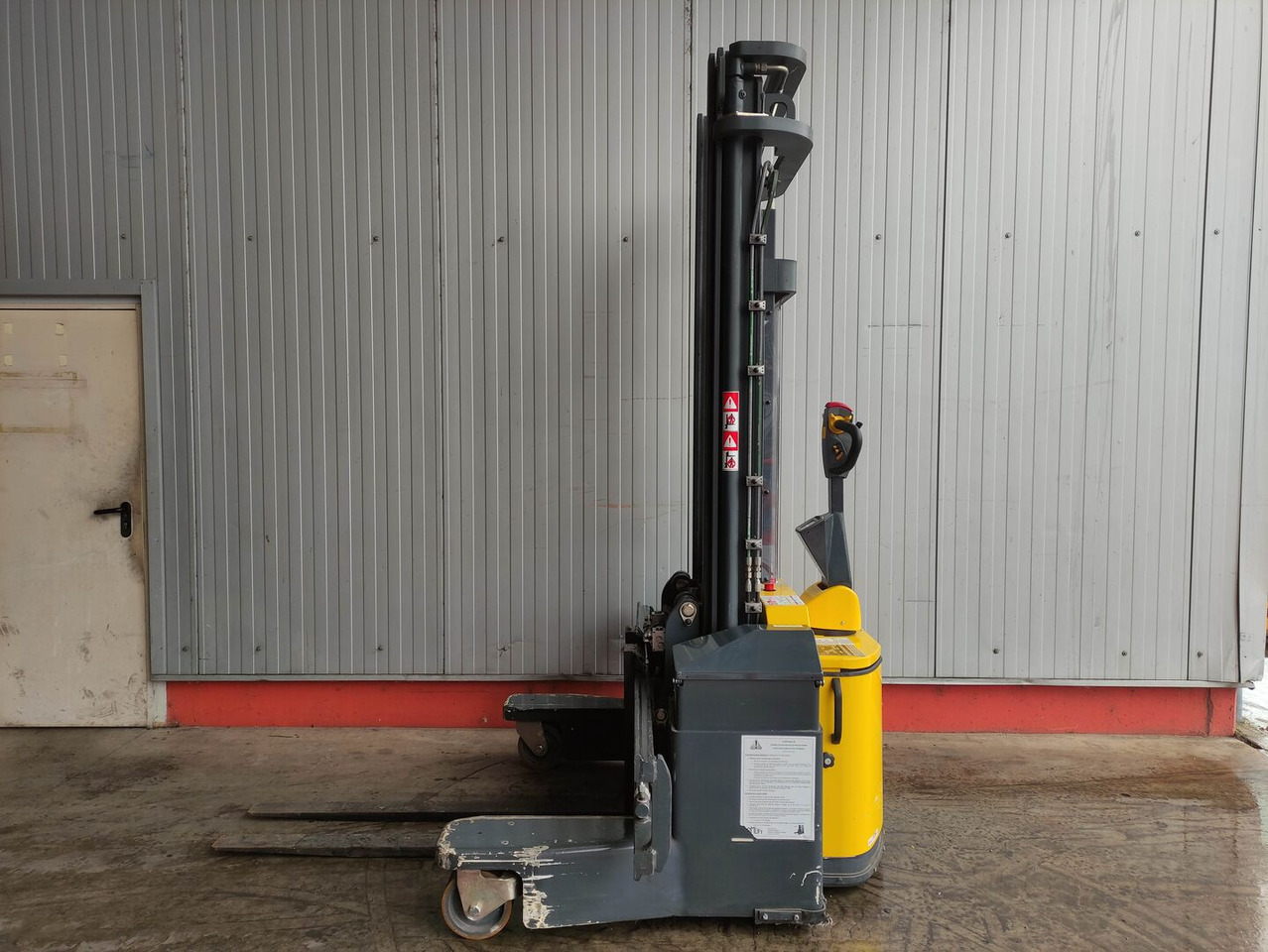 Combilift Combi WR4 / 4-Wege - Stabler: bilde 1 Combilift Combi WR4 / 4-Wege - Stabler: bilde 1