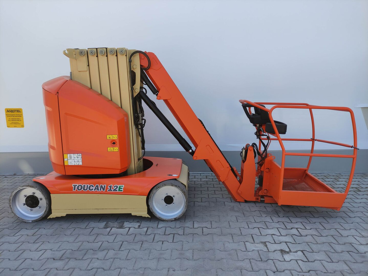 JLG Toucan 12 E (LACK NEU) - Mastlift: bilde 2 JLG Toucan 12 E (LACK NEU) - Mastlift: bilde 2