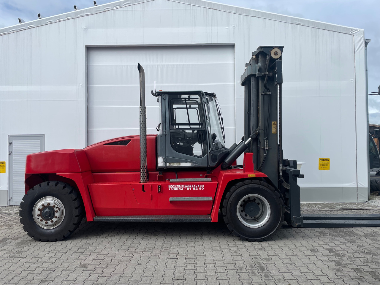 Kalmar DCG160-12 - Container loader: bilde 2 Kalmar DCG160-12 - Container loader: bilde 2