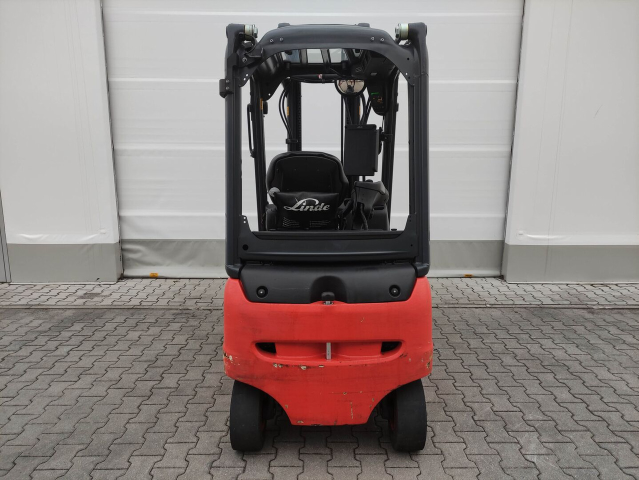 Linde E16PH-02-386 EVO - El-truck: bilde 4 Linde E16PH-02-386 EVO - El-truck: bilde 4