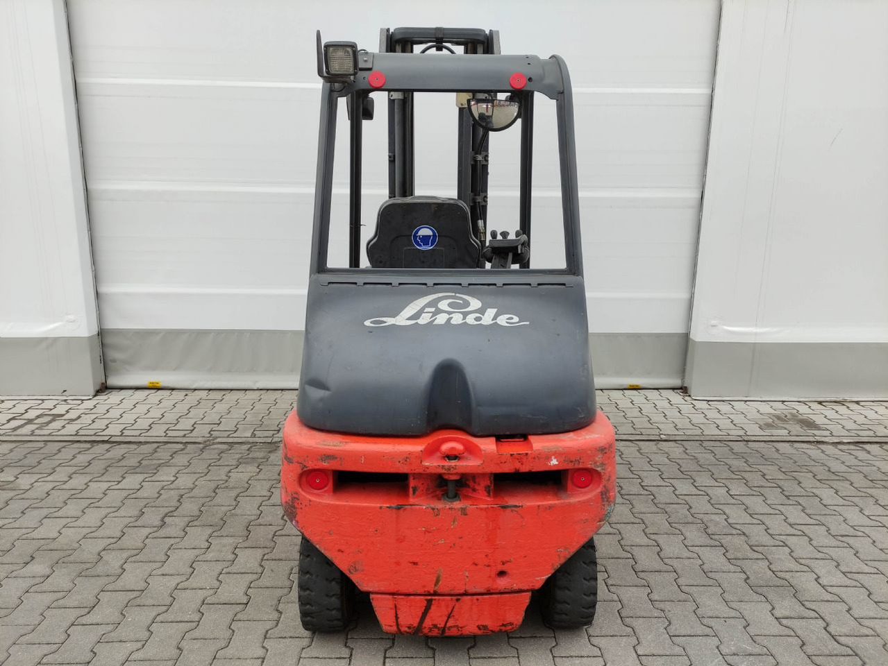 Linde E30-02-336 - El-truck: bilde 4 Linde E30-02-336 - El-truck: bilde 4