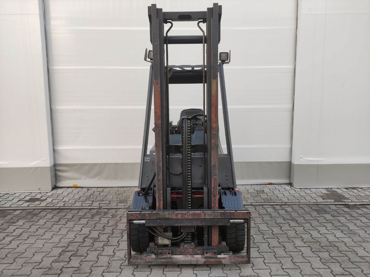 Linde E30-336-03 (LACK NEU) - El-truck: bilde 3 Linde E30-336-03 (LACK NEU) - El-truck: bilde 3