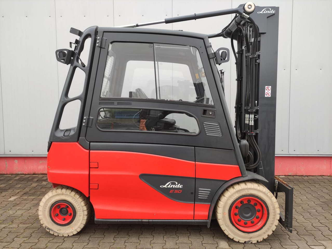 Linde E50HL-01-388 - El-truck: bilde 2 Linde E50HL-01-388 - El-truck: bilde 2