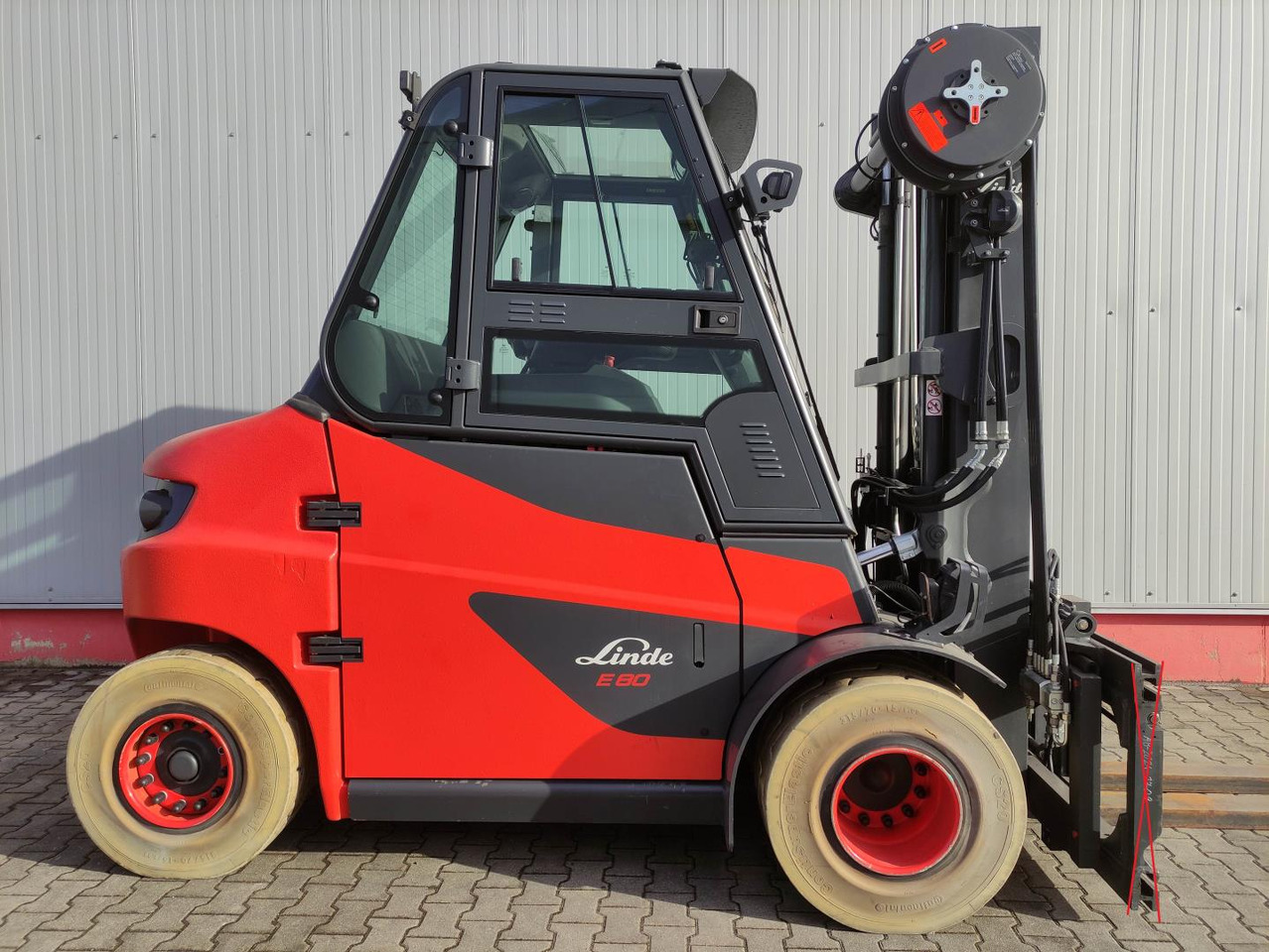Linde E80-01-127 - El-truck: bilde 2 Linde E80-01-127 - El-truck: bilde 2