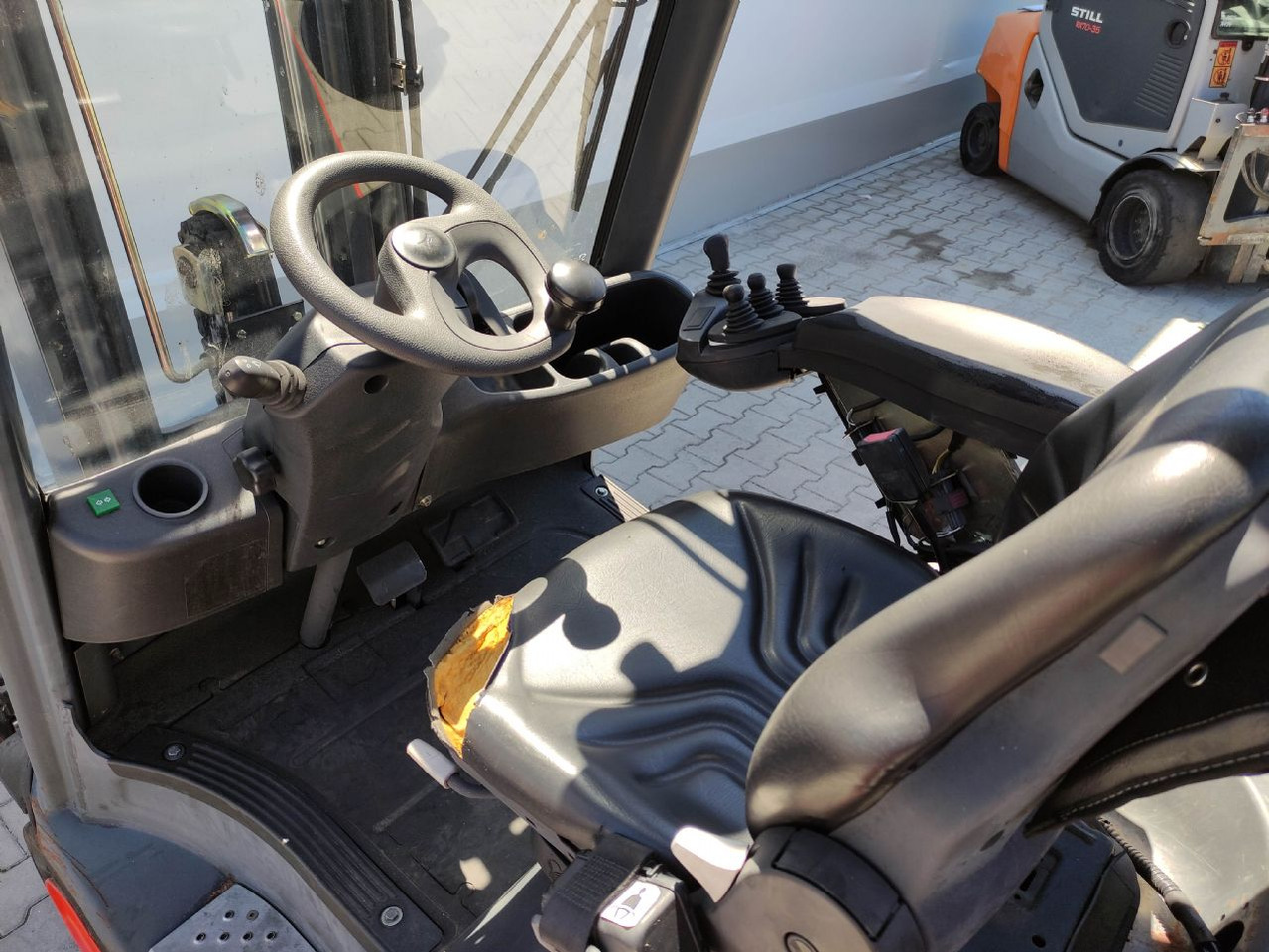 Linde H16T-01-391 (SE NEU) - Gaffeltruck: bilde 5 Linde H16T-01-391 (SE NEU) - Gaffeltruck: bilde 5