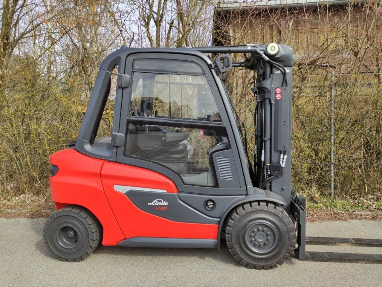 Linde H30D-01-1202 - Dieseltruck: bilde 3 Linde H30D-01-1202 - Dieseltruck: bilde 3