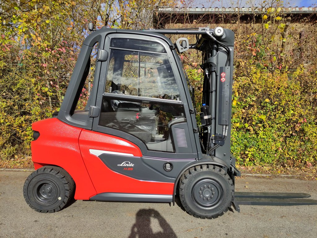 Linde H35D-01-120 - Dieseltruck: bilde 2 Linde H35D-01-120 - Dieseltruck: bilde 2