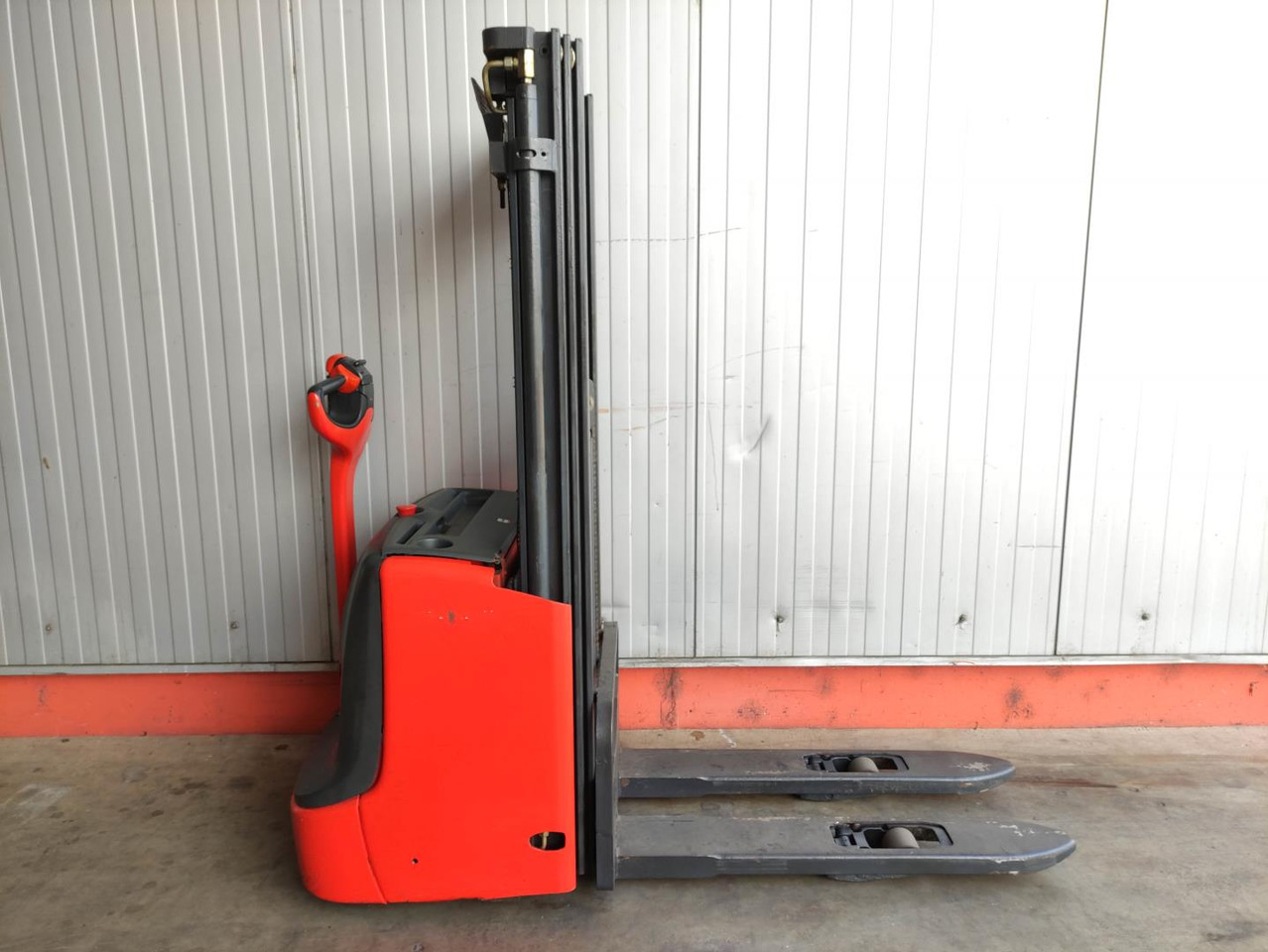 Linde L12i-1172 - Stabler: bilde 2 Linde L12i-1172 - Stabler: bilde 2