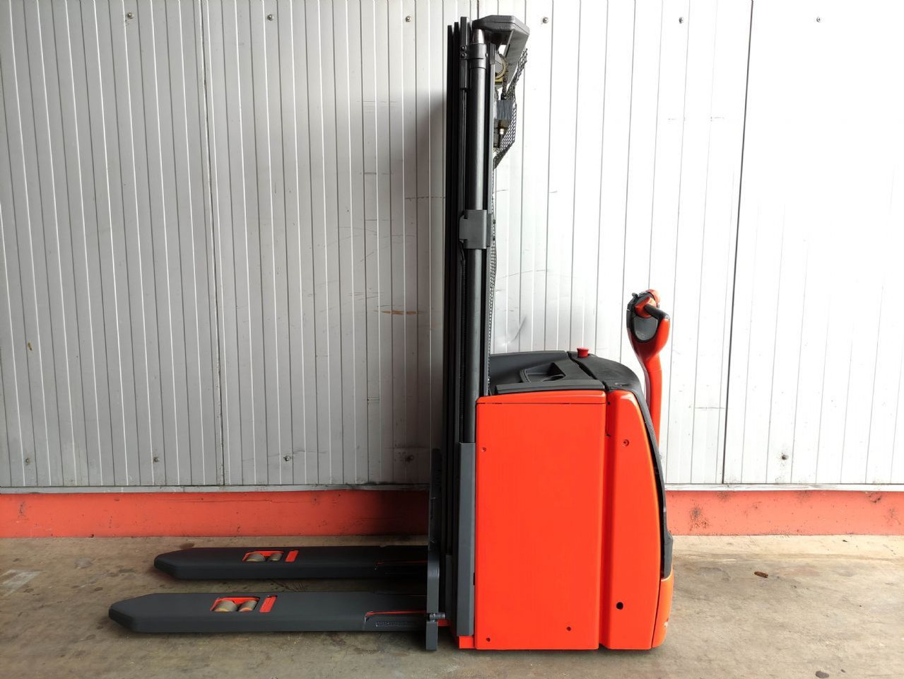 Linde L16-1173 - Stabler: bilde 1 Linde L16-1173 - Stabler: bilde 1