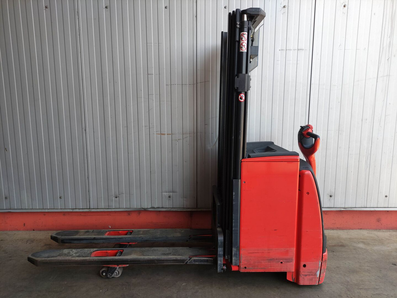 Linde L16i-1173 - Stabler: bilde 1 Linde L16i-1173 - Stabler: bilde 1