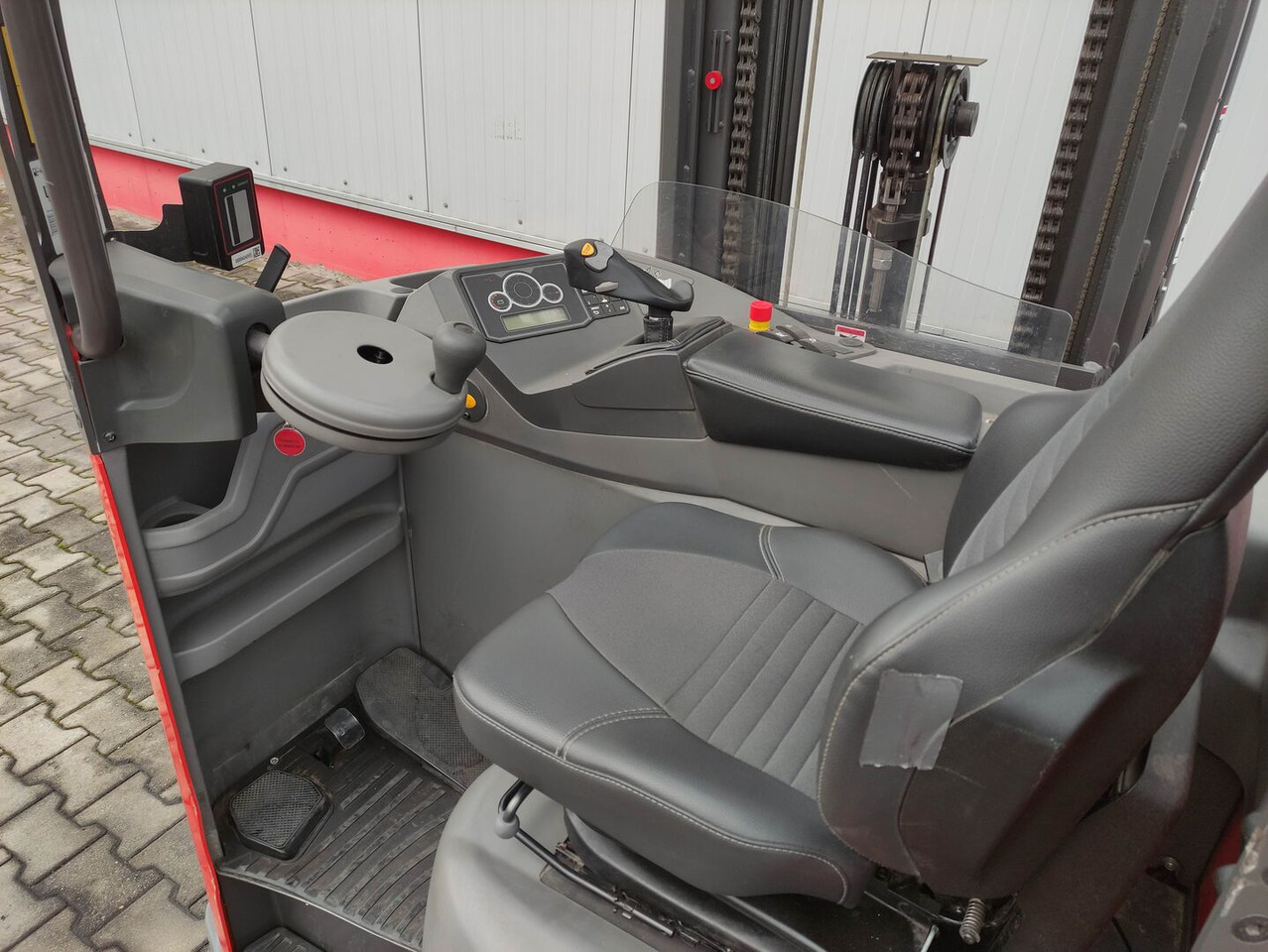 Linde R25F (UFW250TFVRF635) - Reachtruck: bilde 5 Linde R25F (UFW250TFVRF635) - Reachtruck: bilde 5