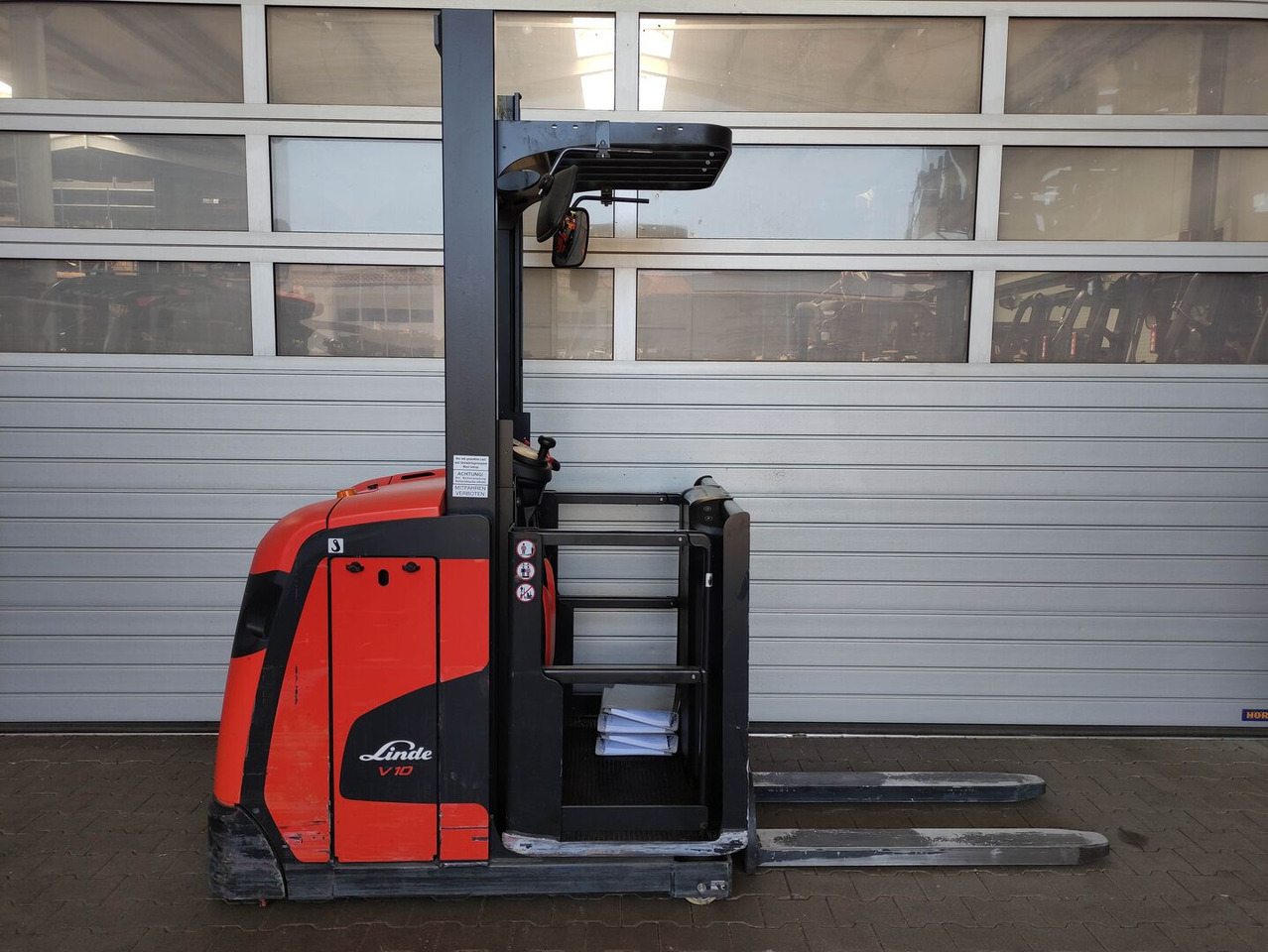 Linde V10-02 - Plukketruck: bilde 1 Linde V10-02 - Plukketruck: bilde 1