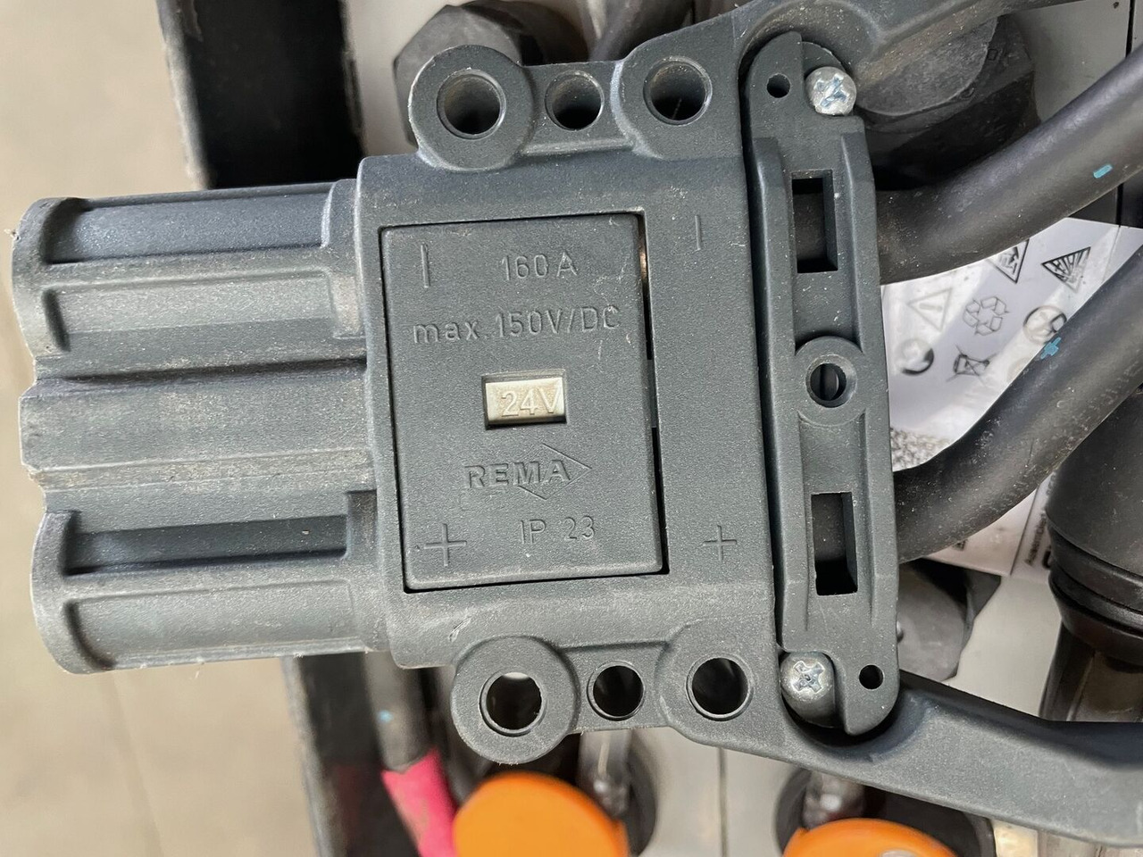 Sunlight I 24 Volt I 3 PzS 375 - Batteri for Materialhåndteringsutstyr: bilde 4 Sunlight I 24 Volt I 3 PzS 375 - Batteri for Materialhåndteringsutstyr: bilde 4