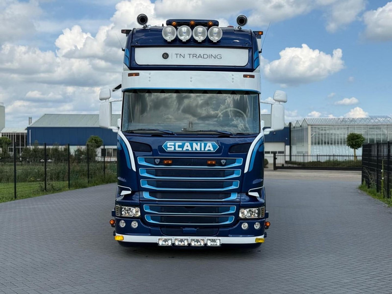 Scania R450 SHOW COMBI, SPECIAL INTERIOR, LIKE NEW, LOW MILEAGE. - Skapbil: bilde 3 Scania R450 SHOW COMBI, SPECIAL INTERIOR, LIKE NEW, LOW MILEAGE. - Skapbil: bilde 3