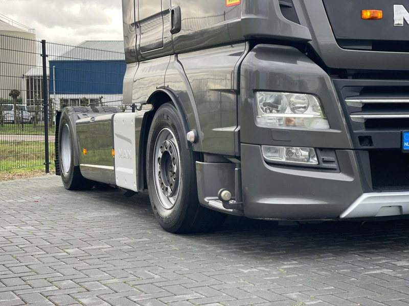 MAN TGX 18.580 2X TANK, LEATHER SEATS, RETARDER, FULL AIR! - Trekkvogn: bilde 4 MAN TGX 18.580 2X TANK, LEATHER SEATS, RETARDER, FULL AIR! - Trekkvogn: bilde 4