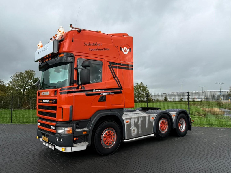 Scania R 164 GA 6X2/4 NA 580 SHOW TRUCK, GESTUURDE VOORLOPER, COMPLEET, TOP. - Trekkvogn: bilde 2 Scania R 164 GA 6X2/4 NA 580 SHOW TRUCK, GESTUURDE VOORLOPER, COMPLEET, TOP. - Trekkvogn: bilde 2