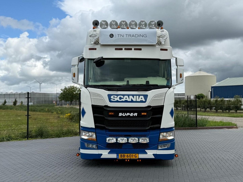 Scania R450 SHOW TRUCK, INTERIOR, STEERING, RETARDER, 570.000 KM. - Trekkvogn: bilde 2 Scania R450 SHOW TRUCK, INTERIOR, STEERING, RETARDER, 570.000 KM. - Trekkvogn: bilde 2