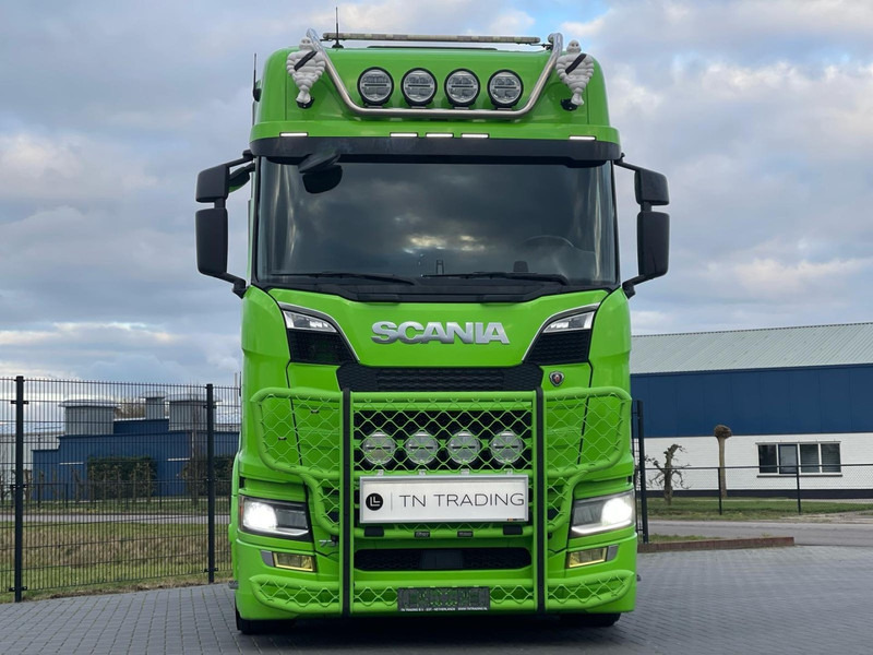 Scania S730 6X4, ADR, VOLLUCHT, RETARDER, LEDER. - Trekkvogn: bilde 2 Scania S730 6X4, ADR, VOLLUCHT, RETARDER, LEDER. - Trekkvogn: bilde 2