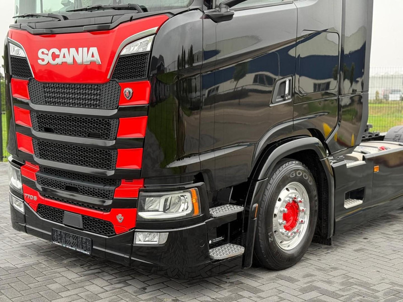 Scania S770 VOLLUCHT, LEER, RETARDER, 2 TANKS, PARK COOL. - Trekkvogn: bilde 5 Scania S770 VOLLUCHT, LEER, RETARDER, 2 TANKS, PARK COOL. - Trekkvogn: bilde 5