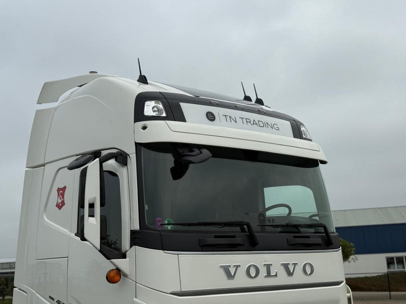Volvo FH 13.460XL Turbocompound, leer, vollucht, 2 tanks, dubbel glas, vol spoiler. - Trekkvogn: bilde 2 Volvo FH 13.460XL Turbocompound, leer, vollucht, 2 tanks, dubbel glas, vol spoiler. - Trekkvogn: bilde 2