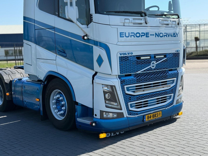 Volvo FH 16.750 FULL AIR, LEATHER, SHOW, TOP CONDITION, XL CABINE. - Trekkvogn: bilde 5 Volvo FH 16.750 FULL AIR, LEATHER, SHOW, TOP CONDITION, XL CABINE. - Trekkvogn: bilde 5