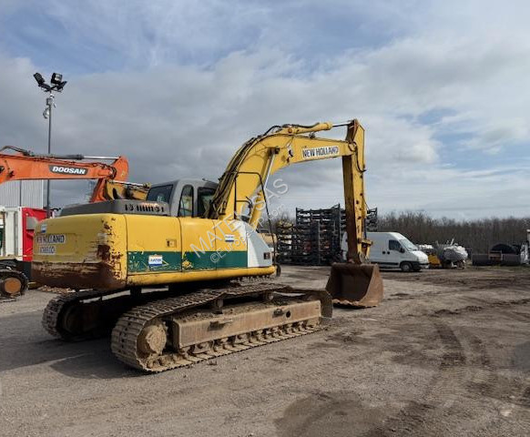 New Holland E 215 - Beltegraver: bilde 3 New Holland E 215 - Beltegraver: bilde 3