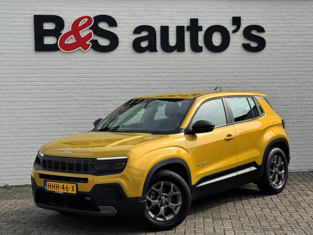 Jeep Avenger-1.2 Altitude Adaptive cruise control Climate control Parkeersensor achter DAB radio - SUV: bilde 1 Jeep Avenger-1.2 Altitude Adaptive cruise control Climate control Parkeersensor achter DAB radio - SUV: bilde 1