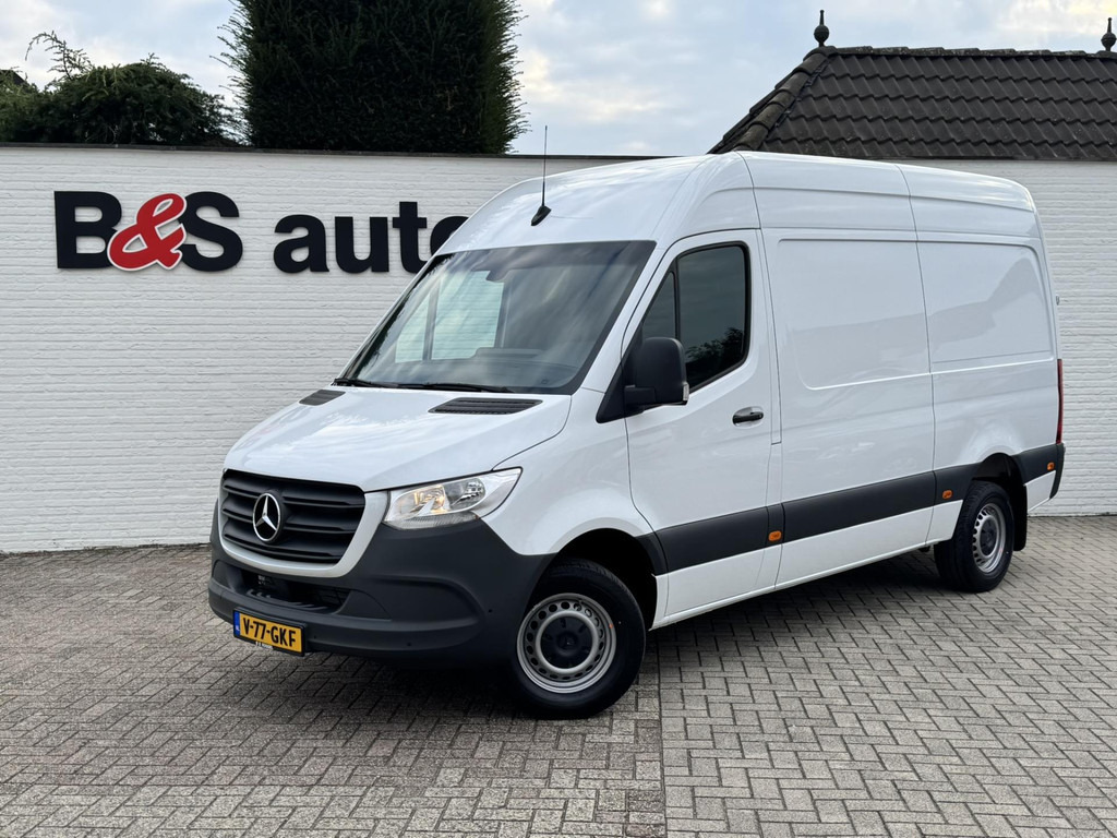 Mercedes-Benz Sprinter-317 1.9 CDI L2 9G laadruimte bekleed Leder Camera Clima M-bux media systeem DAB - Kassebil: bilde 1 Mercedes-Benz Sprinter-317 1.9 CDI L2 9G laadruimte bekleed Leder Camera Clima M-bux media systeem DAB - Kassebil: bilde 1