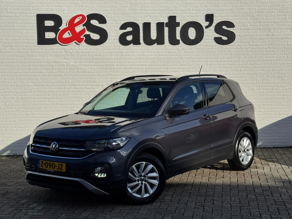Volkswagen T-Cross-1.0 TSI Life Adaptive cruise control Climate control DAB radio Achteruitrijcamera Navi - SUV: bilde 1 Volkswagen T-Cross-1.0 TSI Life Adaptive cruise control Climate control DAB radio Achteruitrijcamera Navi - SUV: bilde 1