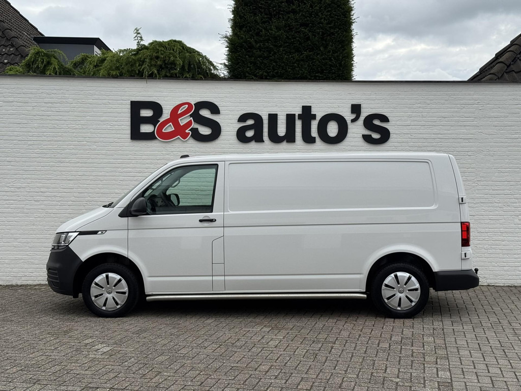 Volkswagen Transporter-2.0 TDI L2H1 Navigatie Trekhaak Carplay Cruise Airco Lat om lat 4 Seizoenen banden - Kassebil: bilde 4 Volkswagen Transporter-2.0 TDI L2H1 Navigatie Trekhaak Carplay Cruise Airco Lat om lat 4 Seizoenen banden - Kassebil: bilde 4
