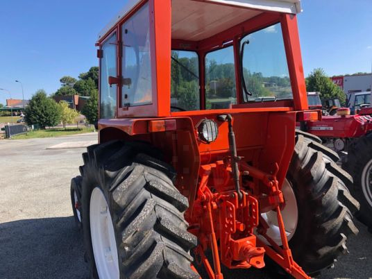 Renault 551 2RM TRACTEUR CABINE - Traktor: bilde 3 Renault 551 2RM TRACTEUR CABINE - Traktor: bilde 3