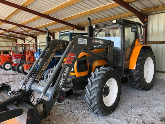 Renault CERES 95 X TRACTEUR + CHARGEUR MX80 - Traktor: bilde 2 Renault CERES 95 X TRACTEUR + CHARGEUR MX80 - Traktor: bilde 2