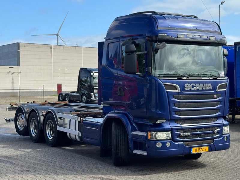 Scania R520 V8 8x4*4 Retarder / BDF / Full Air / Euro 6 - Container-transport/ Vekselflak lastebil: bilde 2 Scania R520 V8 8x4*4 Retarder / BDF / Full Air / Euro 6 - Container-transport/ Vekselflak lastebil: bilde 2
