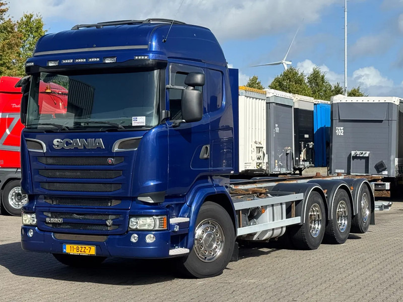 Scania R520 V8 8x4*4 Retarder / BDF / Full Air / Euro 6 - Container-transport/ Vekselflak lastebil: bilde 1 Scania R520 V8 8x4*4 Retarder / BDF / Full Air / Euro 6 - Container-transport/ Vekselflak lastebil: bilde 1