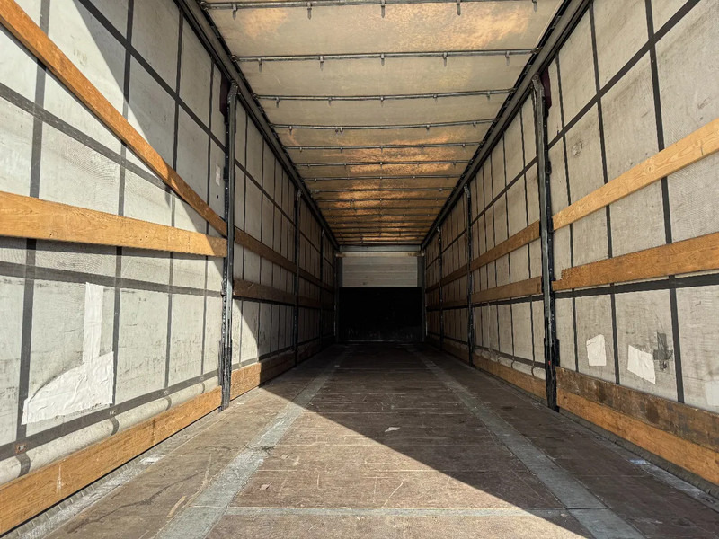 Schmitz Cargobull Schuifzeil -dak / Coil / Rotos-Disc - Gardintrailer: bilde 4 Schmitz Cargobull Schuifzeil -dak / Coil / Rotos-Disc - Gardintrailer: bilde 4