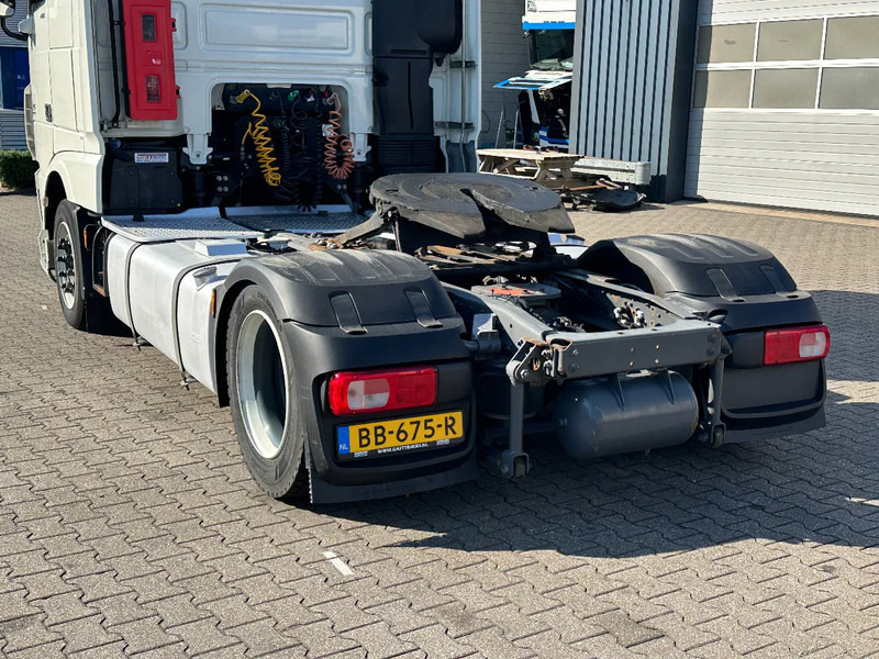 DAF XF 460 Space Cab-Mega-Hefschotel-2 Tank-Euro 6 - Trekkvogn: bilde 5 DAF XF 460 Space Cab-Mega-Hefschotel-2 Tank-Euro 6 - Trekkvogn: bilde 5