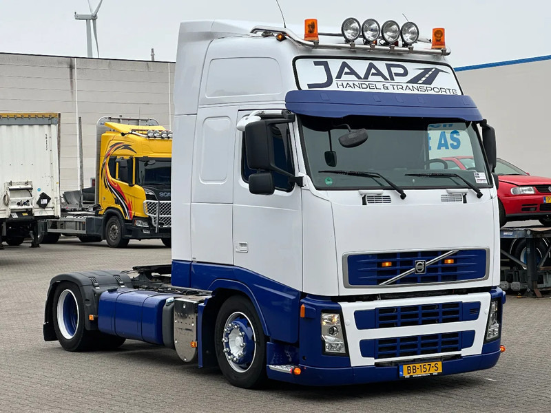 Volvo FH 400 Globe XL Mega / Full Air / 2 Tank / Euro 5 - Trekkvogn: bilde 2 Volvo FH 400 Globe XL Mega / Full Air / 2 Tank / Euro 5 - Trekkvogn: bilde 2