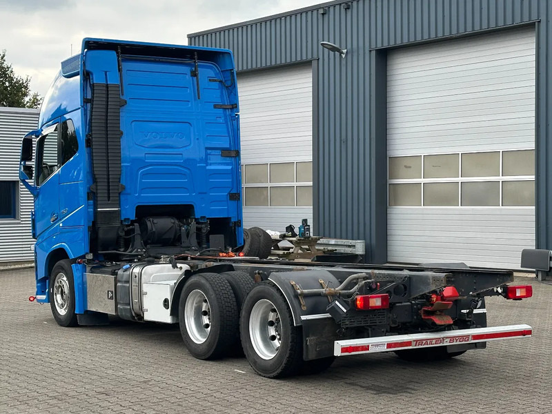 Volvo FH 16.750 6x4 Globe XL Chassis Retarder 3.90 Wb Full Air - Chassis lastebil: bilde 4 Volvo FH 16.750 6x4 Globe XL Chassis Retarder 3.90 Wb Full Air - Chassis lastebil: bilde 4