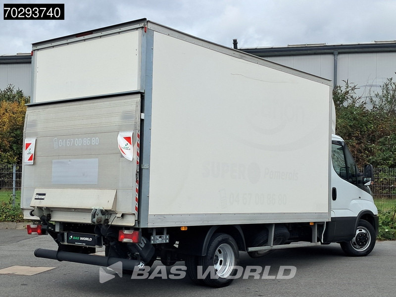 Iveco Daily 35C16 3.0L Ladebordwand 160PS Koffer Doppelbereifung Klima Tempomat Euro6 20m3 A/C Cruise control - Varebil med skap: bilde 2 Iveco Daily 35C16 3.0L Ladebordwand 160PS Koffer Doppelbereifung Klima Tempomat Euro6 20m3 A/C Cruise control - Varebil med skap: bilde 2